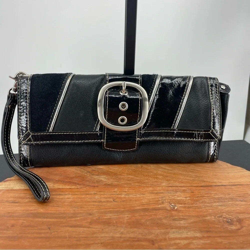 FOSSIL BLACK LARGE WRISTLET CLUTCH Three Leather & Silver Tone Trim‎ & Buckle